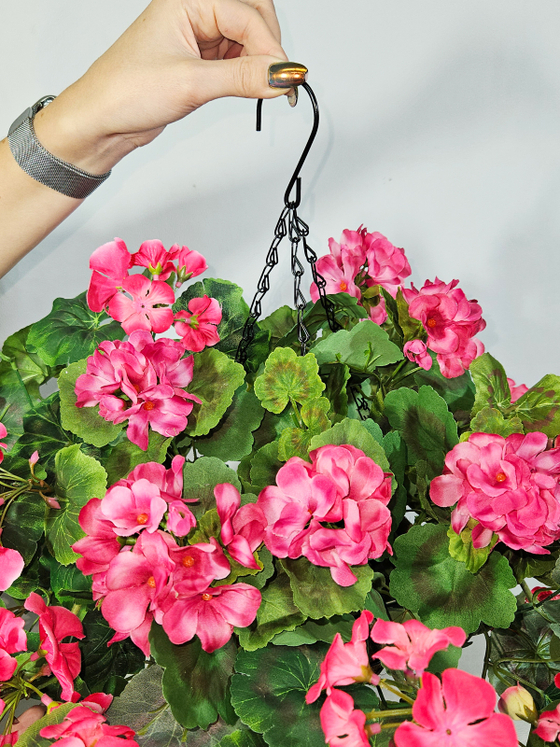 Искусственные цветы Герань густая супер малиновая в подвесном кашпо