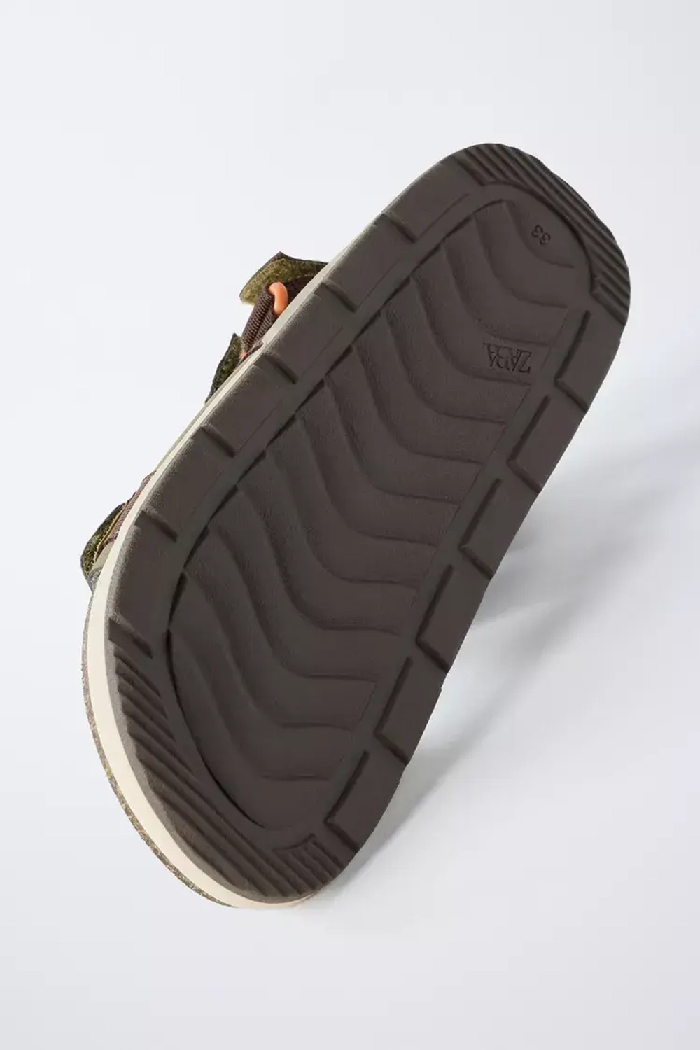 ZARA САНДАЛИИ В СПОРТИВНОМ СТИЛЕ, КОРИЧНЕВЫЙ