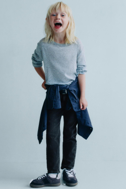 ZARA ДЖИНСЫ ПРЯМОГО КРОЯ, СЕРЫЙ