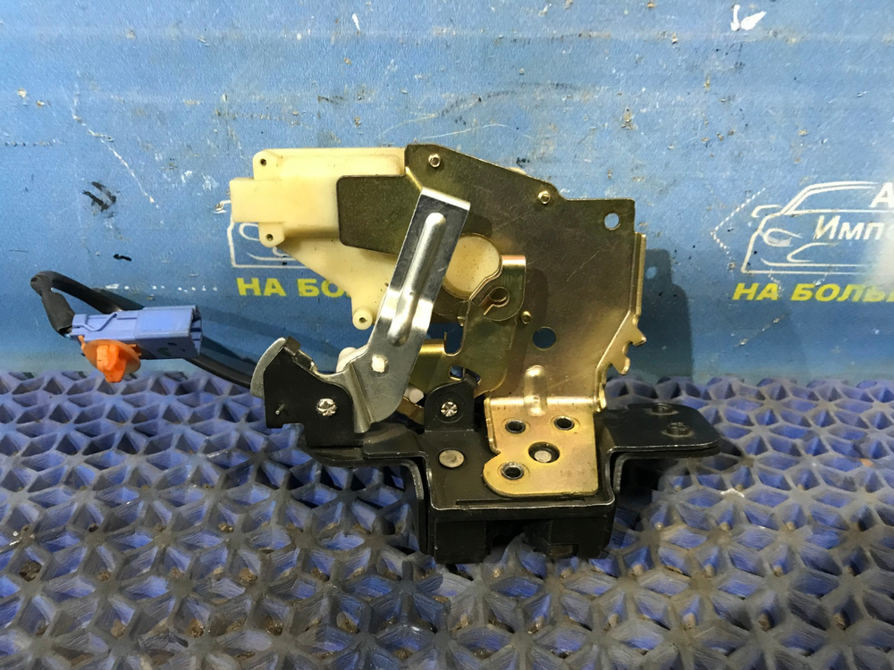 Замок багажника Honda ODYSSEY 1998-2004