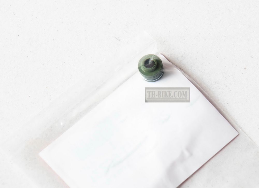 12209-GB4-681 (12209-GB4-682). SEAL, VALVE STEM (NOK)