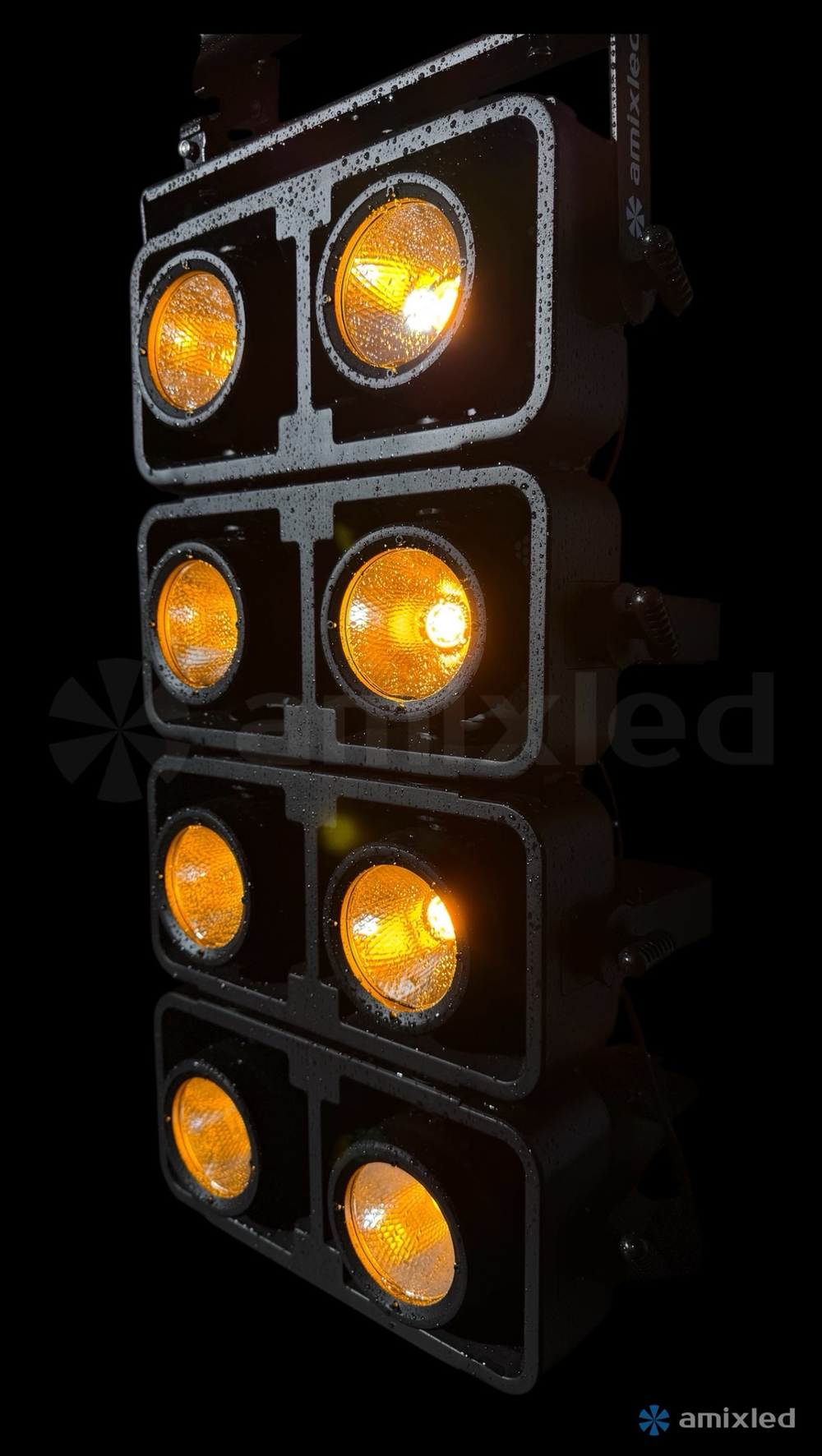 Блайндер сценический Amixled 2x300 IP65 MOVE BLINDER