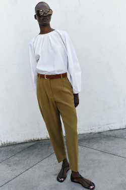 ZARA БРЮКИ С ЗАЩИПАМИ И РЕМНЕМ, ХАКИ