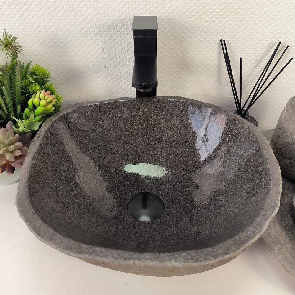 Раковина из речного камня RS-64873 38*36*15 0855
