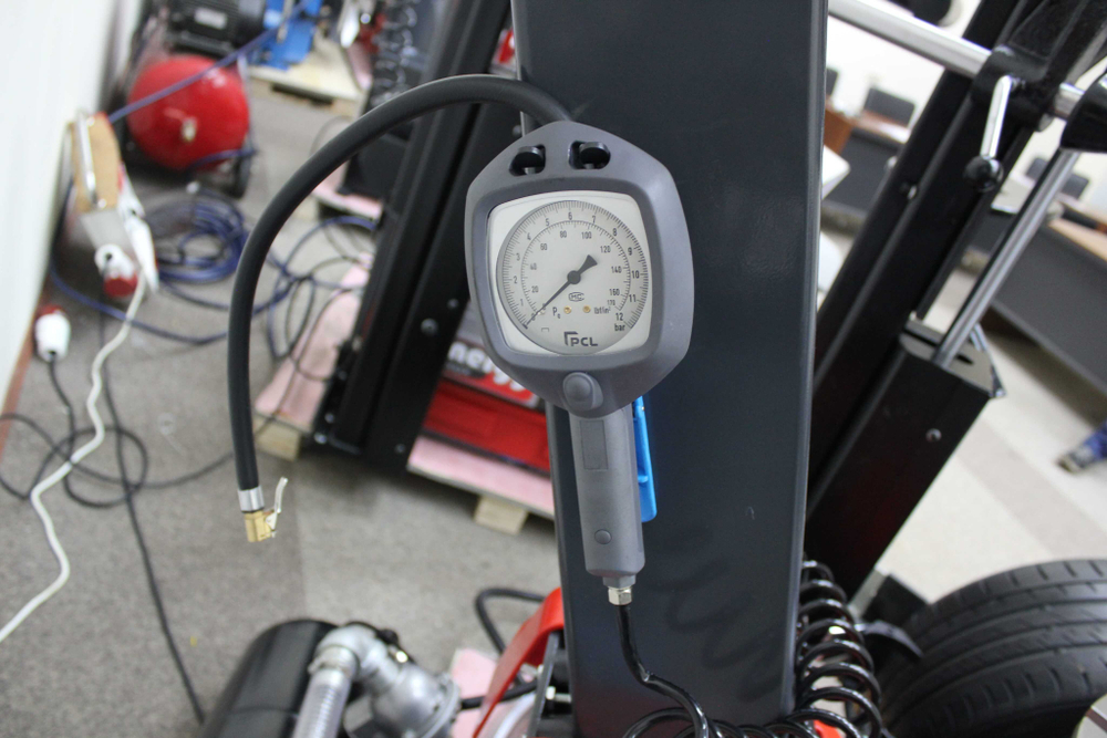 TCA24L Шиномонтажный автоматический станок