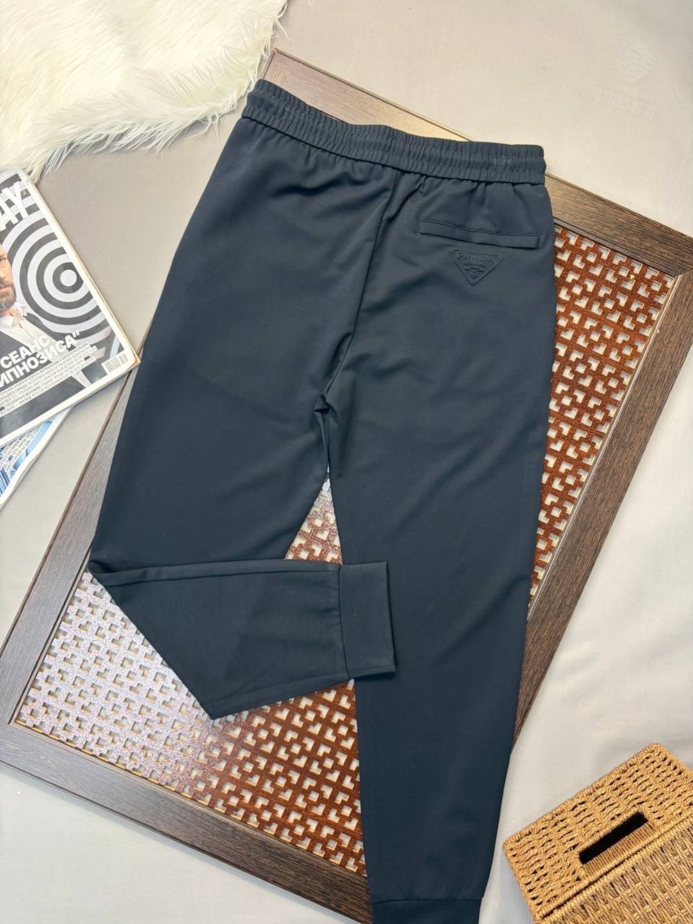 Спортивные штаны Prada