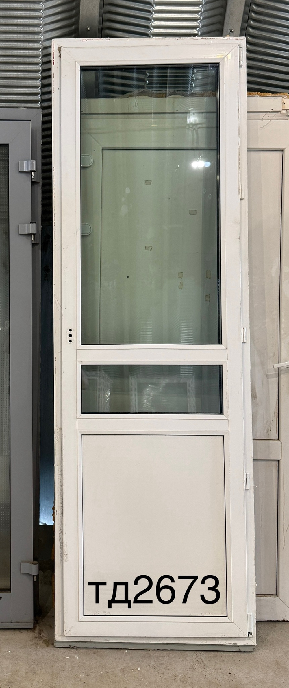 Дверь Пластиковая Б/У 233(в) х 76(ш) Балконная