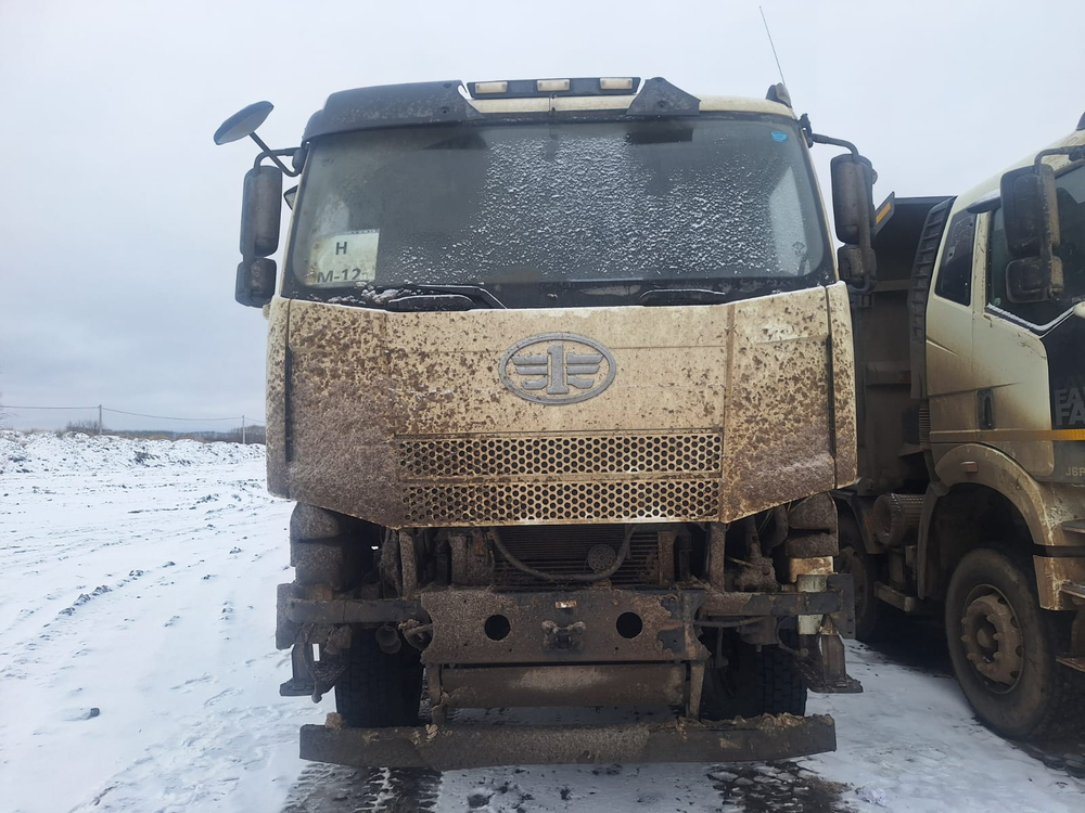 FAW J6 6x4 Самосвал J6 (Дизельный, 8,6 л, 390 л.с., МТ)