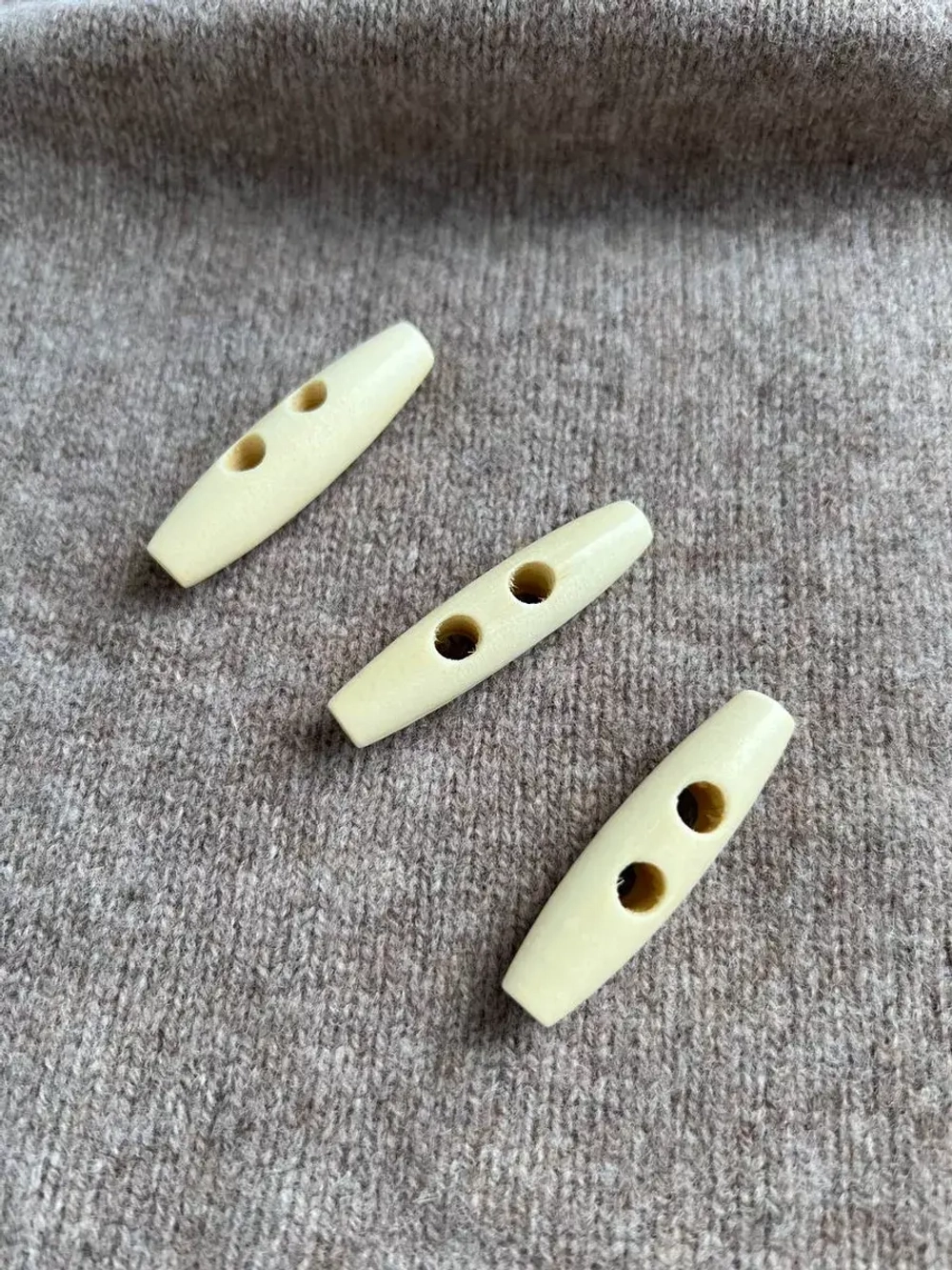 Пуговицы бочонки большие деревянные 50мм