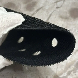 Защитная прокладка для шлифовальной подошвы 125 мм, 8 отверстий, толщина 3 мм.