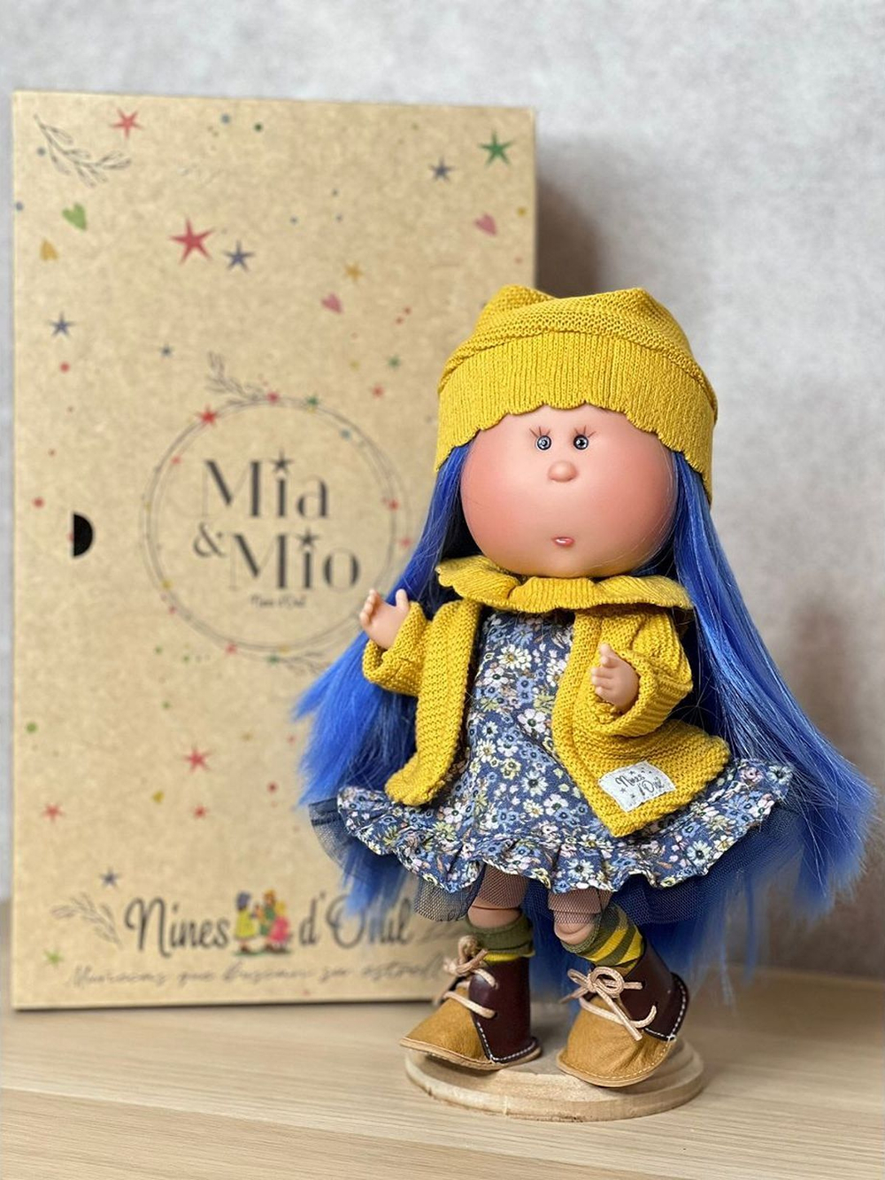 Кукла Nines виниловая 30см MIA CASE шарнирная (3506)