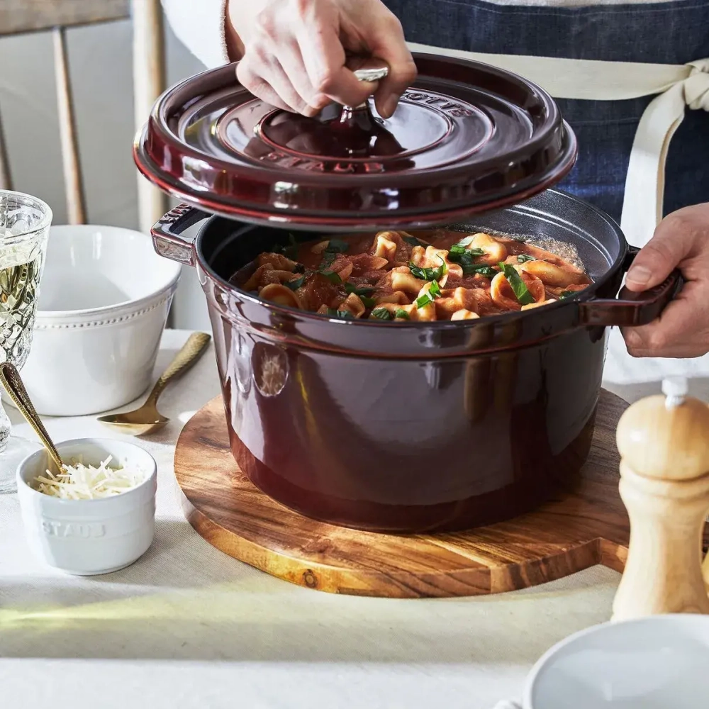 STAUB Чугунная кастрюля Cocotte 3,8 л 24 см серая (сорт II)