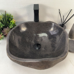 Раковина из речного камня RS-65253 48*42*16 0856
