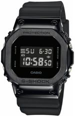 Мужские наручные часы Casio G-Shock GM-5600B-1