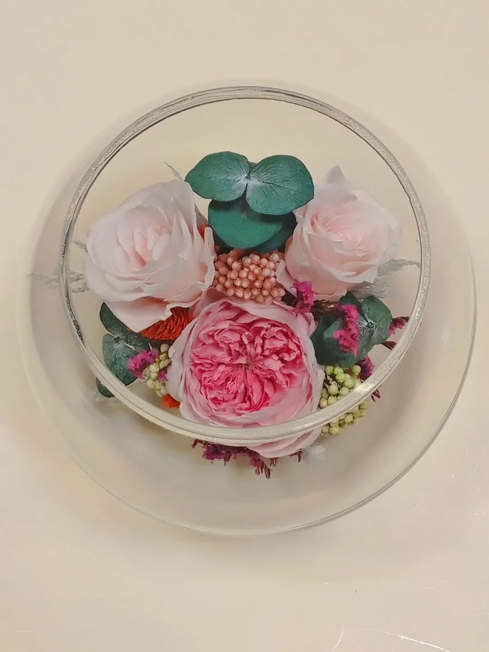 Натуральные пионы в стекле, вакуум