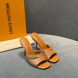 Сабо Louis Vuitton