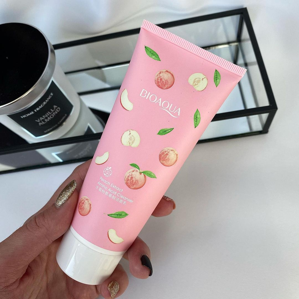 Пенка для умывания с экстрактом персика, 100г