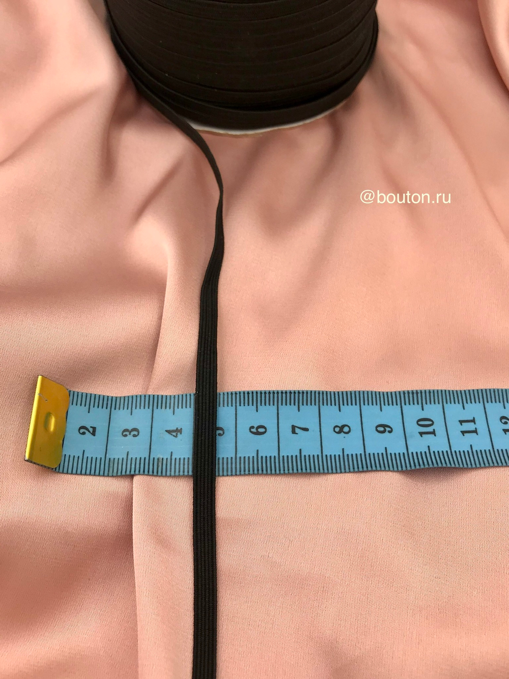 Резинка эластичная черная 0,6 см