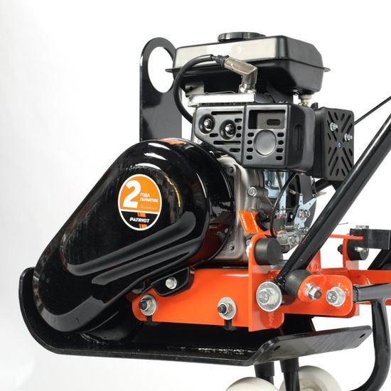 Виброплита бензиновая "PATRIOT" VT-50LB