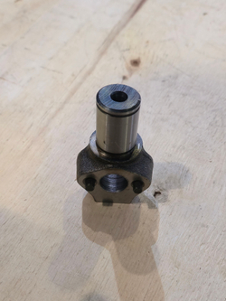 Ось коромысла (ЯМЗ)