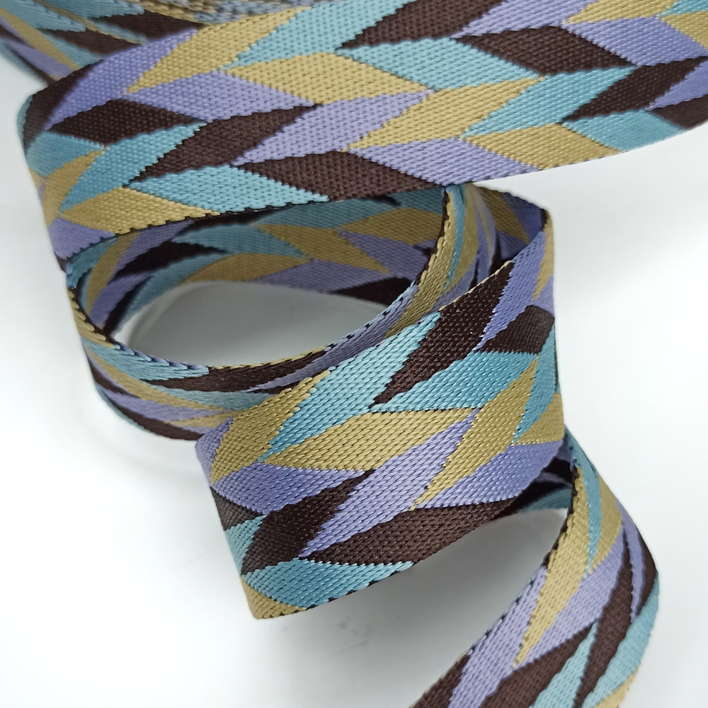 Стропа  Геометрия лаванда 4см