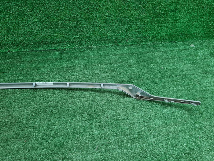 Накладка крышки багажника Cadillac XT6 (2019-н.в.)