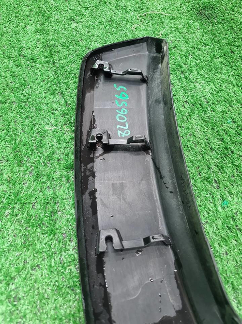 Накладка двери левая Toyota RAV4 5 XA50 (18-нв)