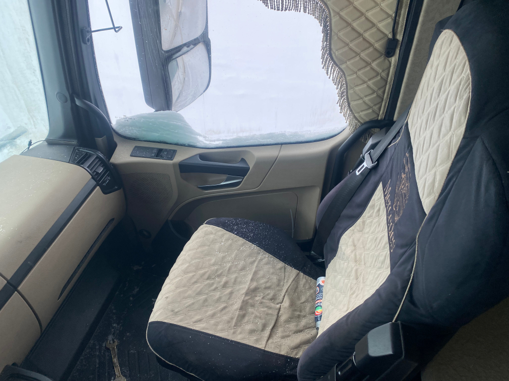 Mercedes-Benz ACTROS 4x2 Седельный тягач 1848 LS (Дизельный, 13 л, 480 л.с., АТ)