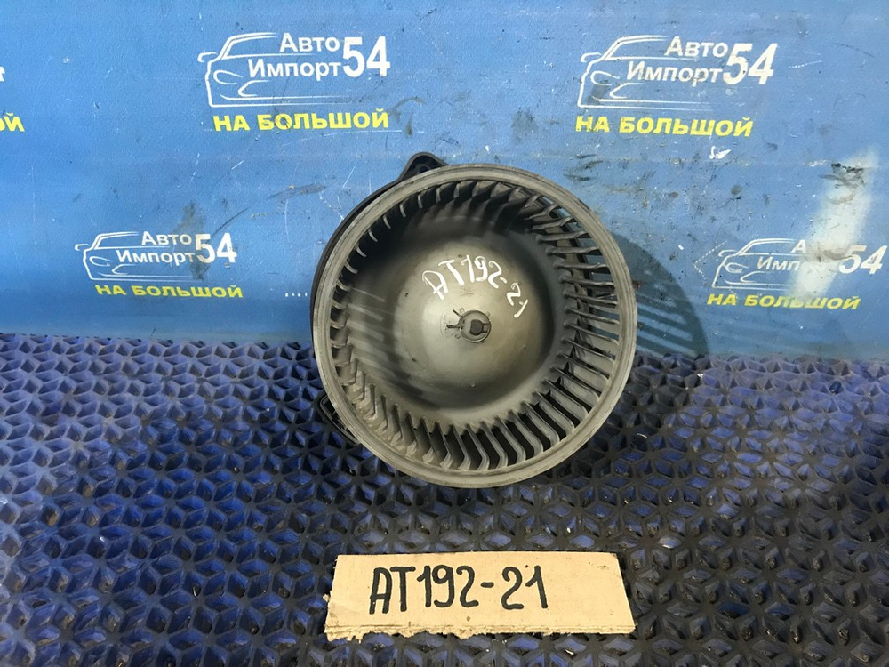 Моторчик печки TOYOTA CARINA 1994