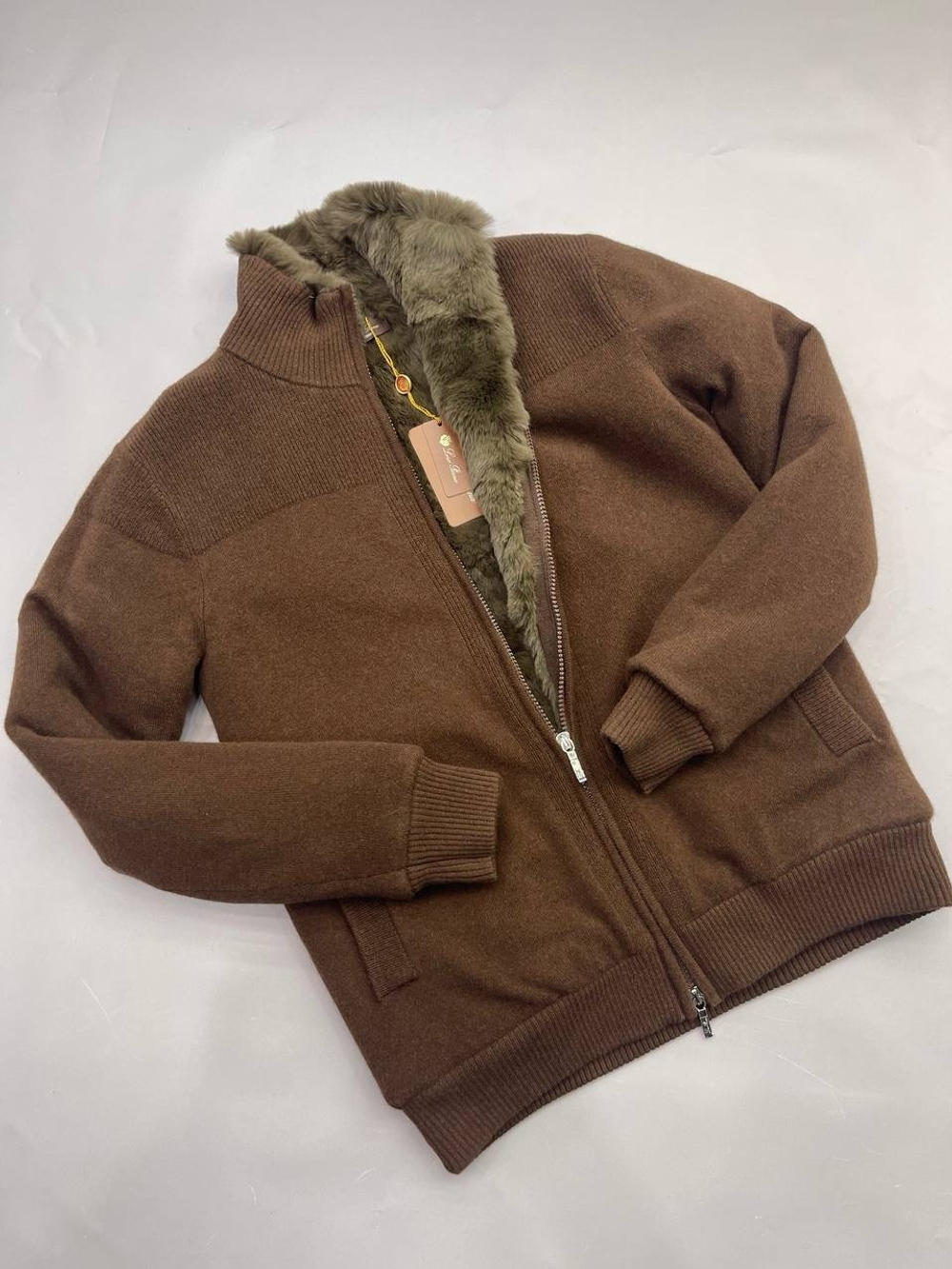 Меховой бомбер Loro Piana