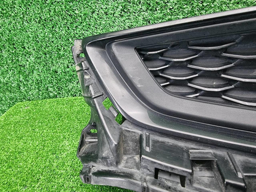 Решетка радиатора Geely Tugella (2022-2024)