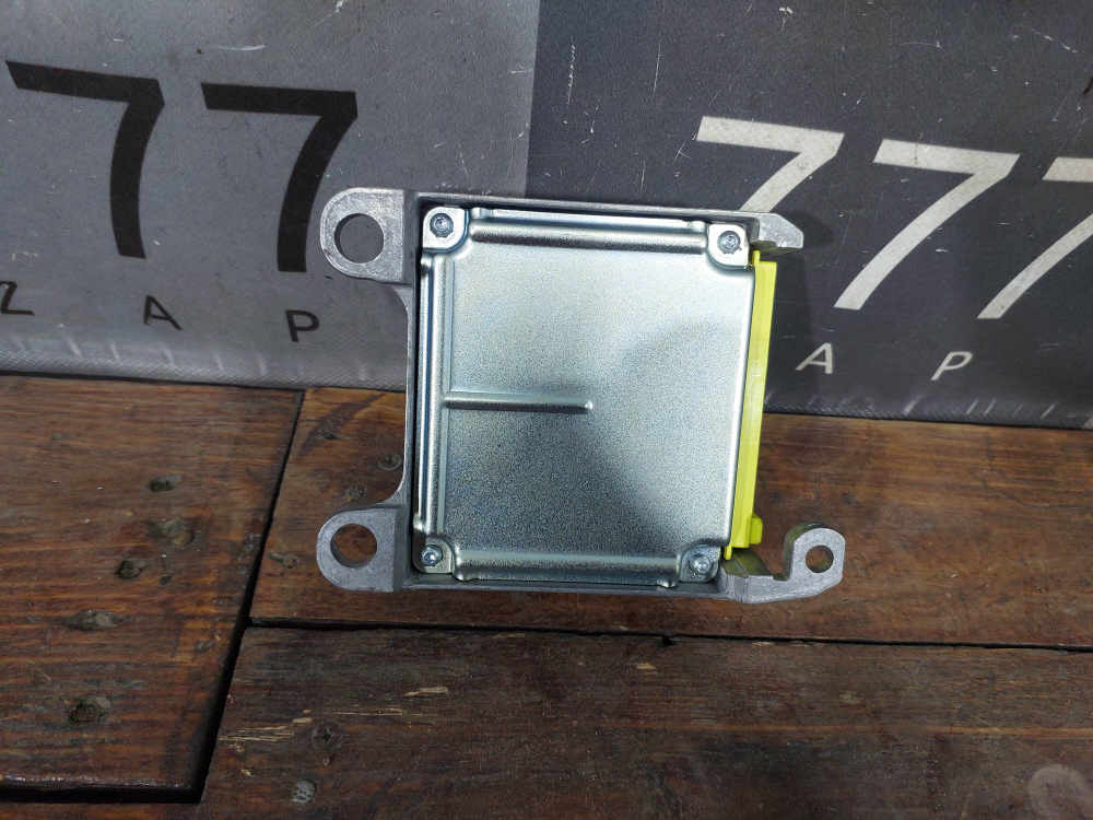 Блок управления airbag Toyota Avensis 2 (T250) 03-09 Б/У Оригинал 8917005120