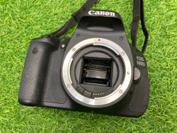 Canon 600D kit 18-55mm 3.5-5.6 IS II 11.200 кадров