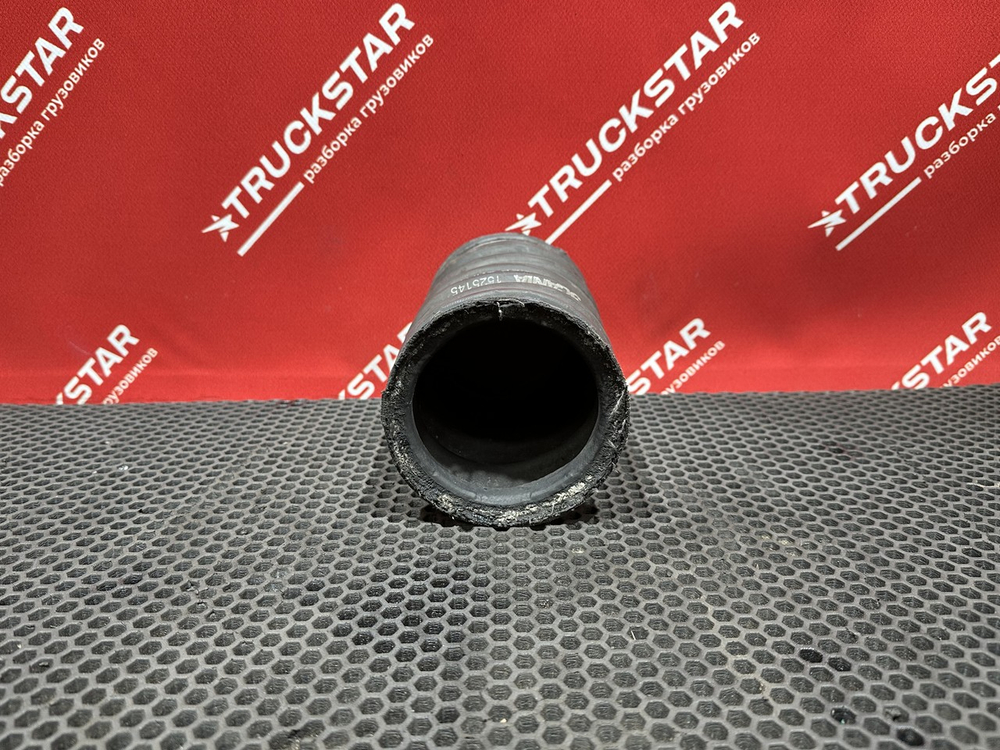 Патрубок интеркулера