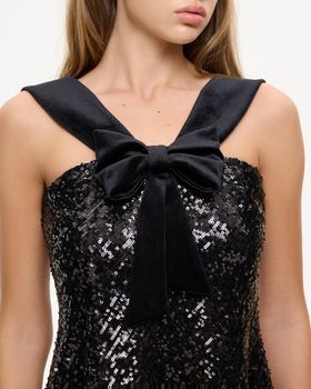 Топ из пайеток и бархата с бантом
