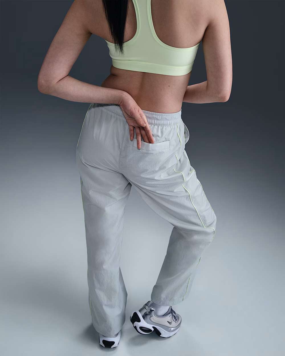 FV7655-034 Брюки парадные Nike Sportswear Wr Woven Hr Oh Pant W