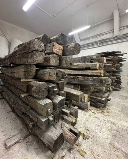 старые дубовые балки, сечение 150-200мм