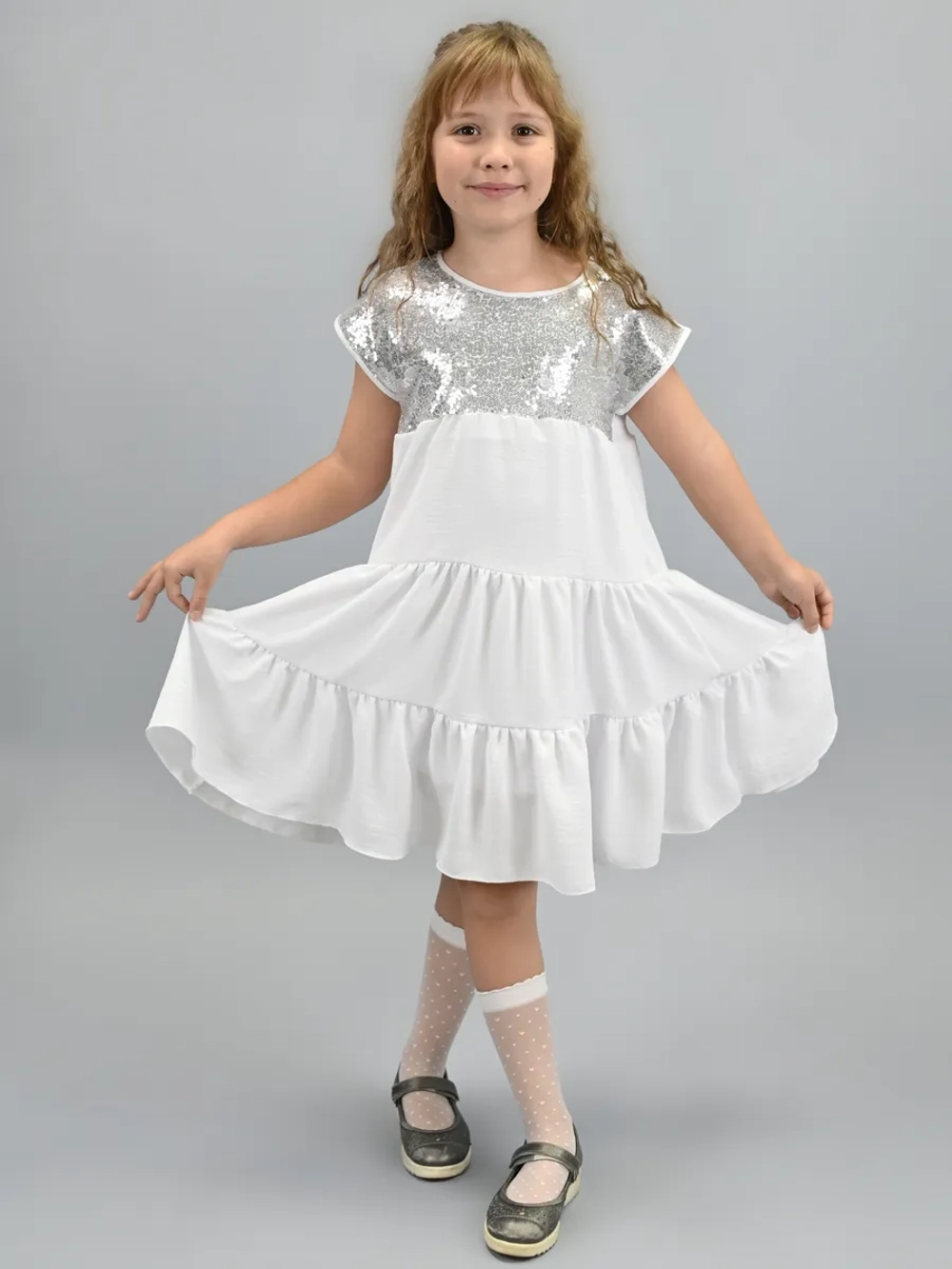 Платье нарядное для девочки с пайетками