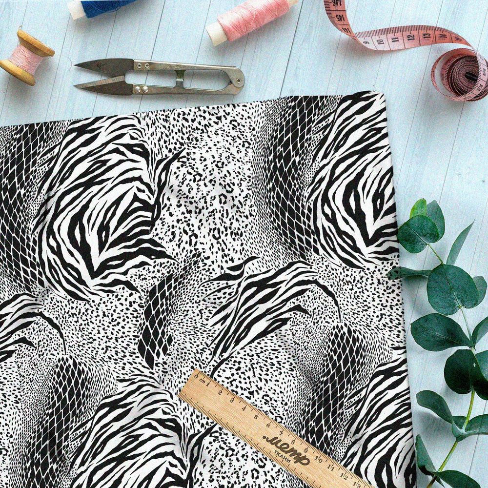 Ткань бифлекс чёрно-белые принты животных