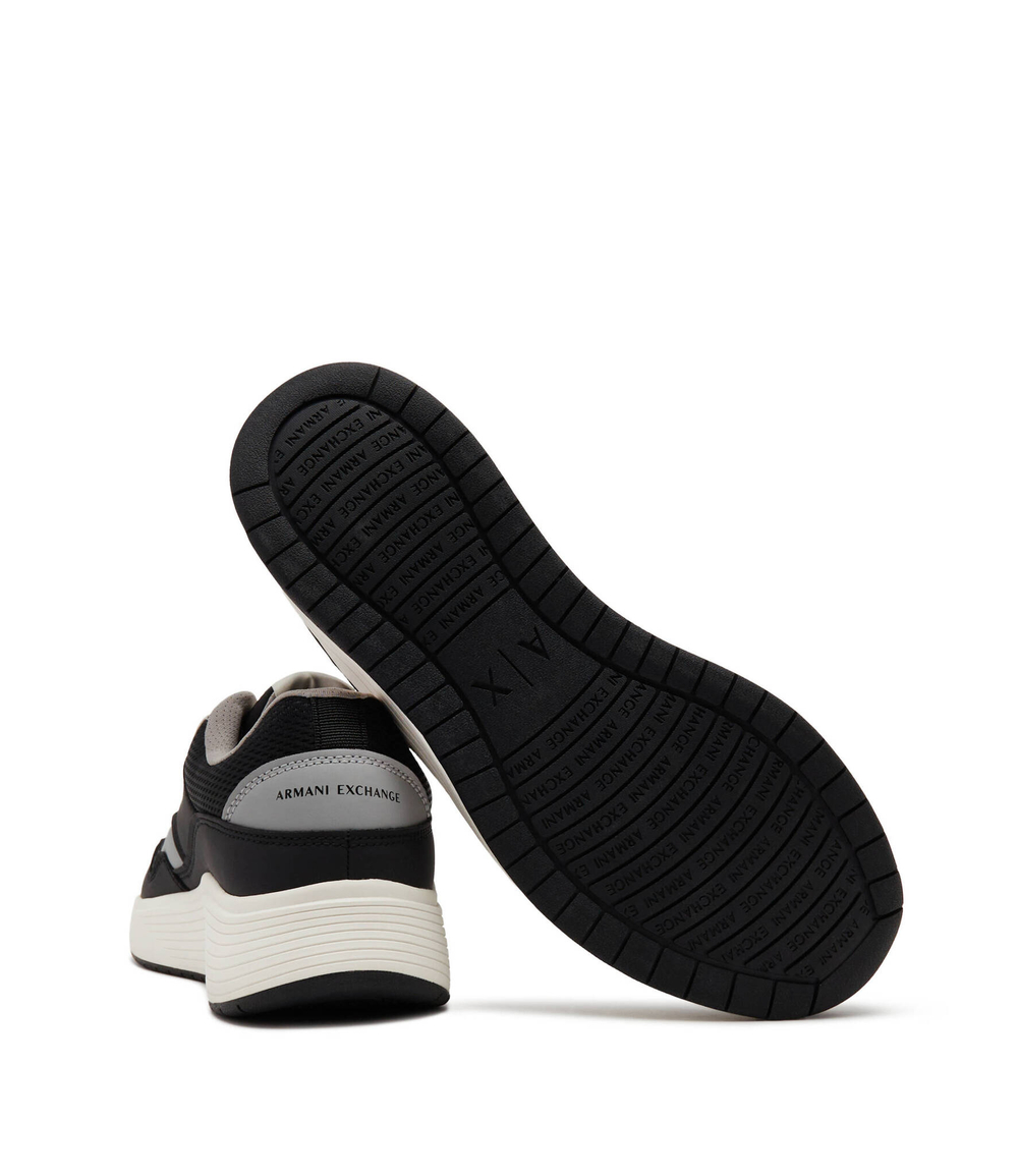 Кроссовки Armani Exchange - черный(XUX185 XV772)