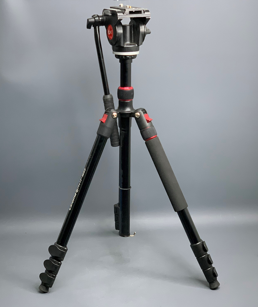 Falcon Eyes CinemaPRO VT-1695