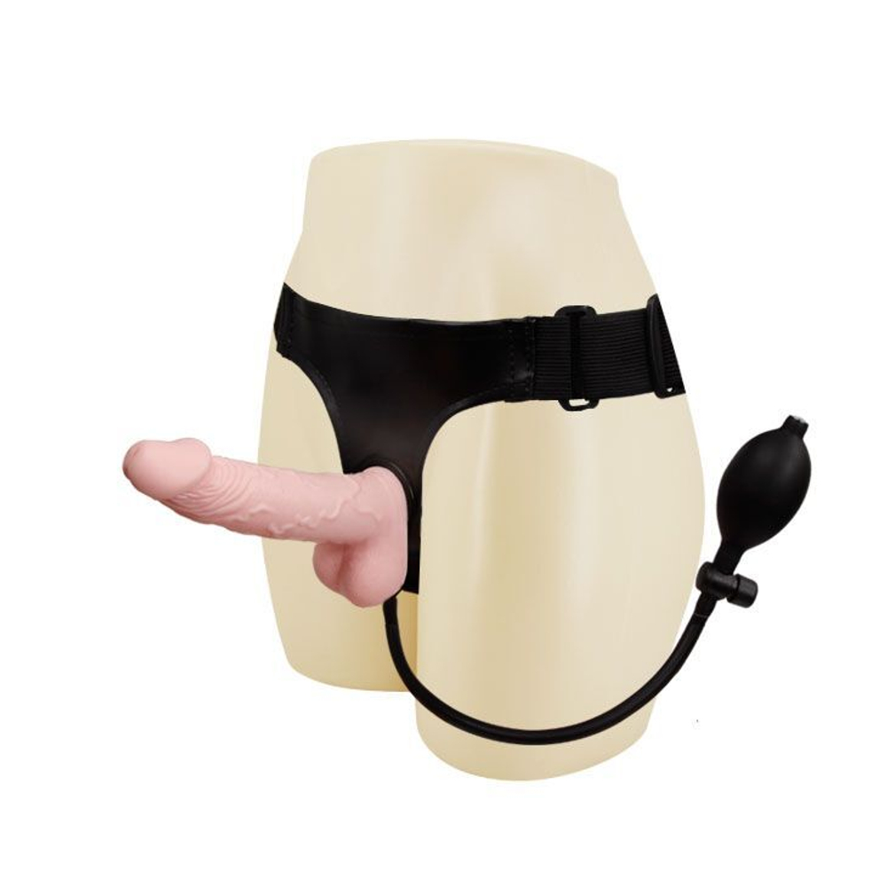 Страпон с расширением на трусиках (накачивается грушей) - 17,2 см. (Цвет: телесный)