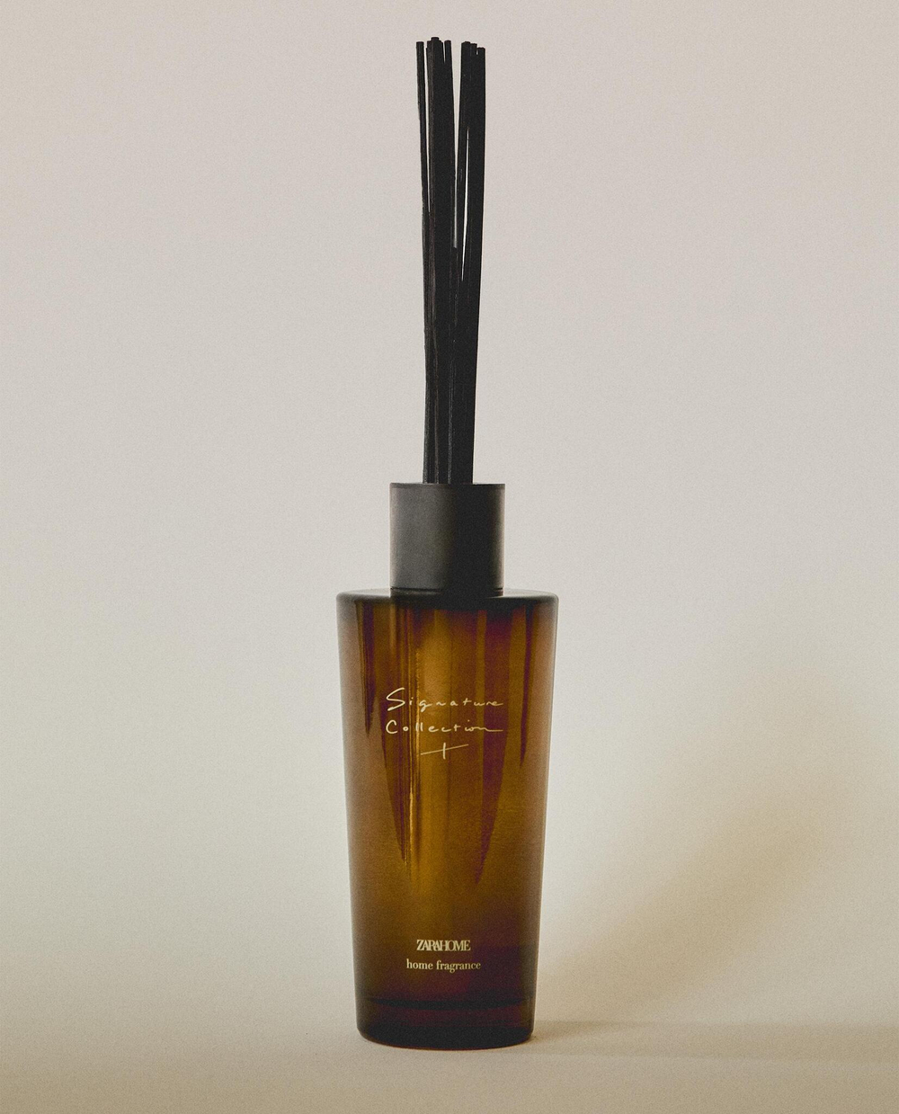 Zara Home THE SIGNATURE COLLECTION I REED DIFFUSERS — ароматический диффузор с тростниковыми палочками, Коллекция Подписи I, 480 мл