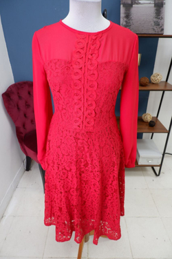 Платье Faberlic нарядное 44 размер