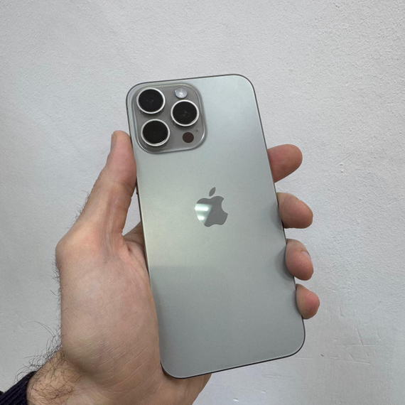 Apple iPhone 15 Pro Max 256GB 88% АКБ без ремонта без вскрытия (полный комплект)