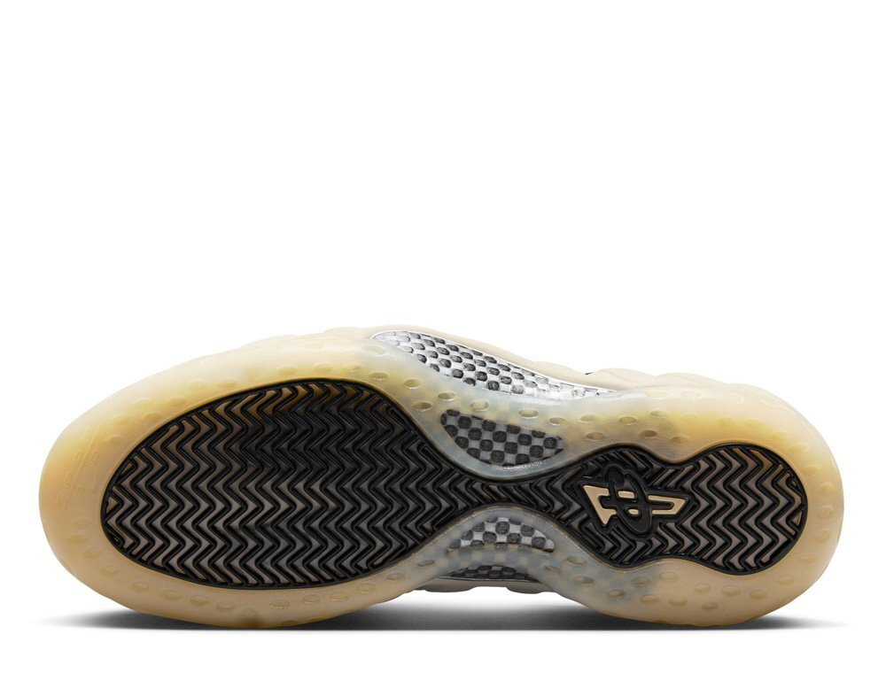 Баскетбольные кроссовки  Nike Air Foamposite One "Light Orewood Brown"