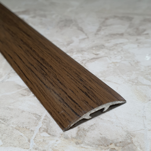 Порог-стык 30мм "DO-5" 2,7м Орех ламинир. алюм.