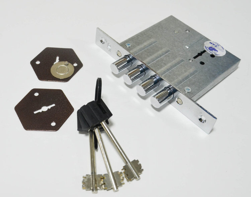 Замок Врезной 81000-3В8-8М