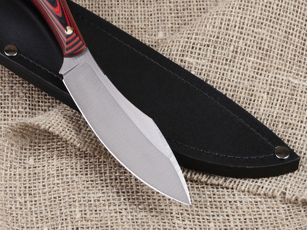 Нож для бушкрафта "Канадец", сталь VG-10/Elmax, рукоять G10 (красная)