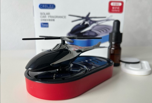 Ароматизатор на панель  ВЕРТОЛЕТ  CARLUX, на солнечной батарее, красный (P.R.C.)